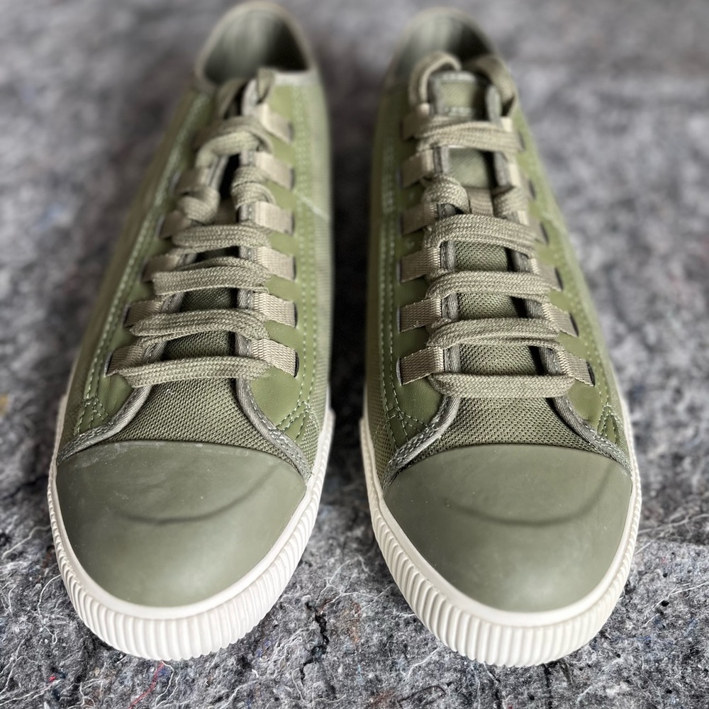 G-Star Raw Scuba II sneakers. Size: Women - 9.5 / Men - 11